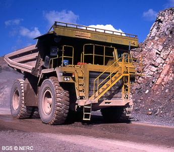 Quarrying dumper truck